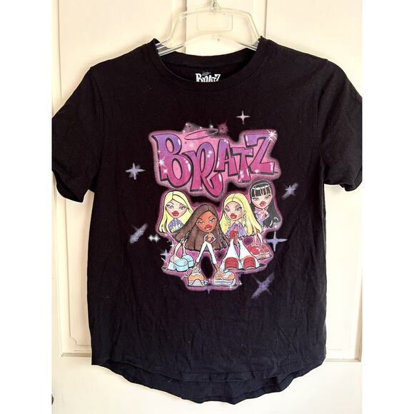 Girls Large “Bratz” Black T-Shirt/Very Little Wear - Picture 1 of 5